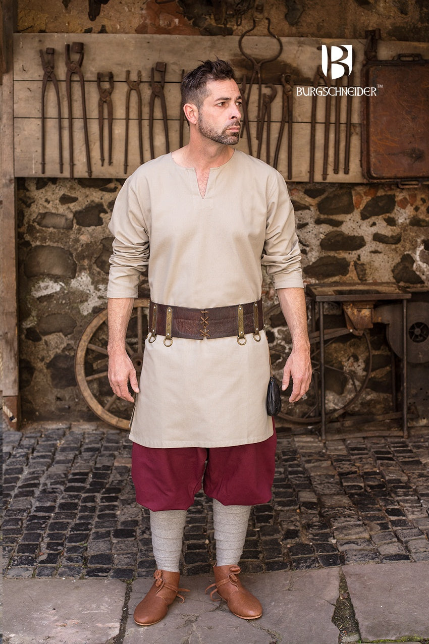 Under Tunic Leif (visible used)
